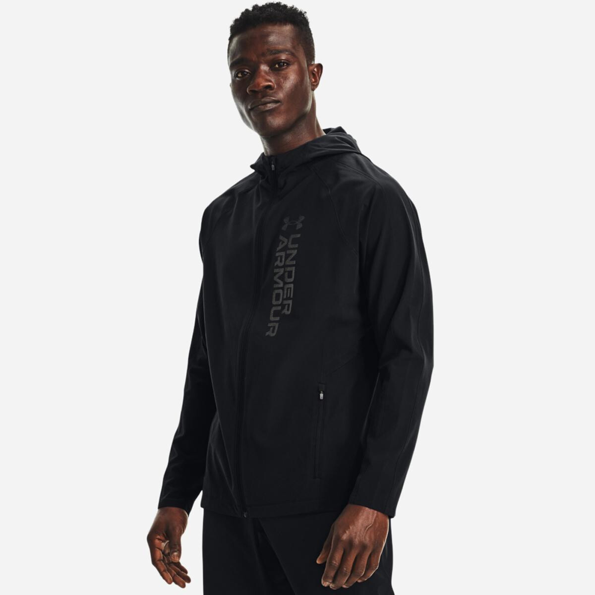UNDER ARMOUR OUTRUN THE STORM JACKET | Jackets and Parkas | Sportland