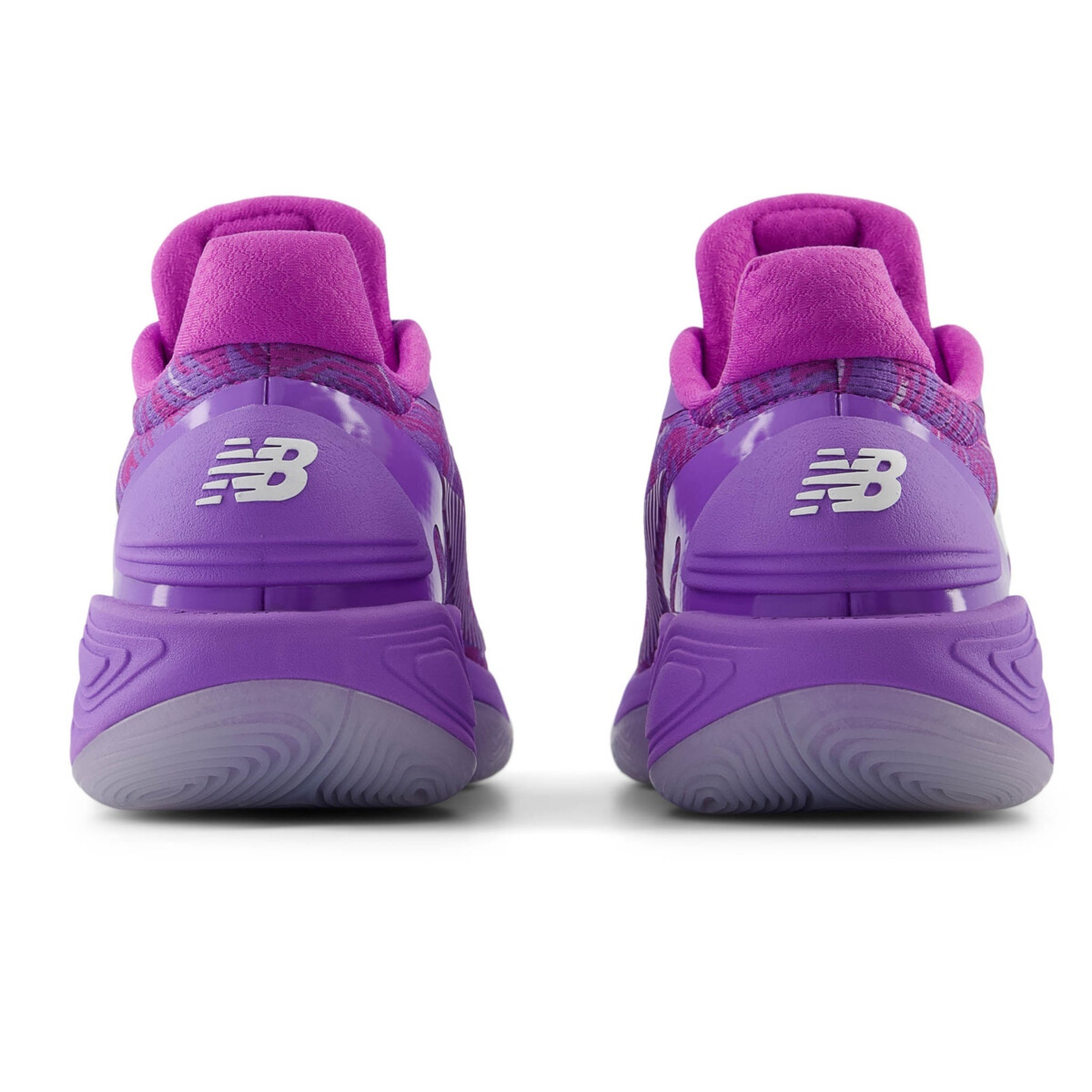 NEW BALANCE TWO WXY V5 | Basketball Trainers | Buy online - Sportland