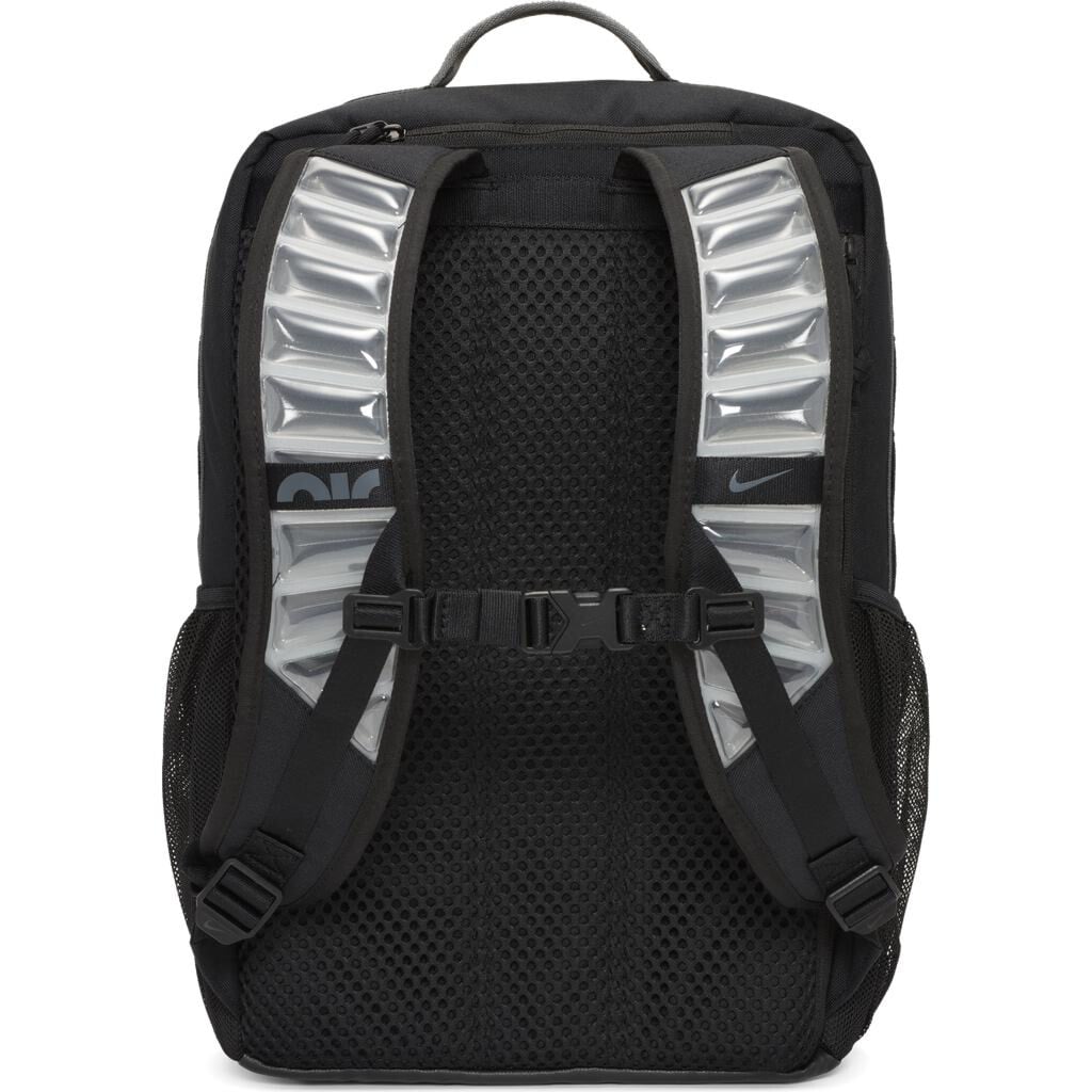 https www.nike.com t elemental-backpack-9ylqke Nike Elemental Kids Backpack