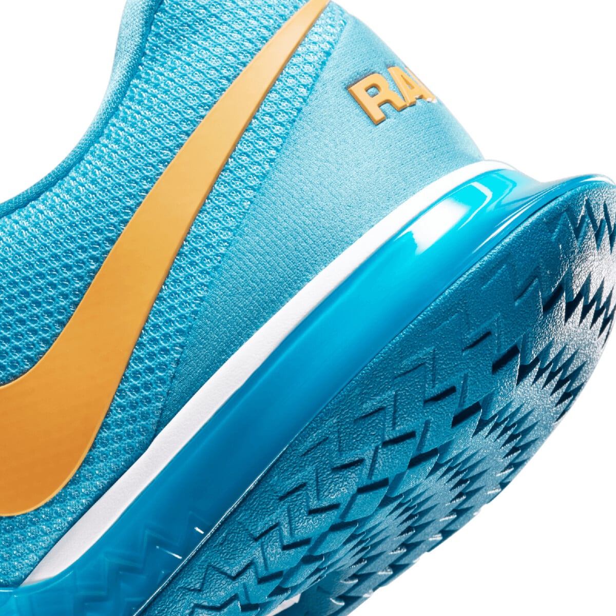 NIKECOURT ZOOM VAPOR CAGE 4 RAFA MEN'S HARD COURT TENNIS SHOES