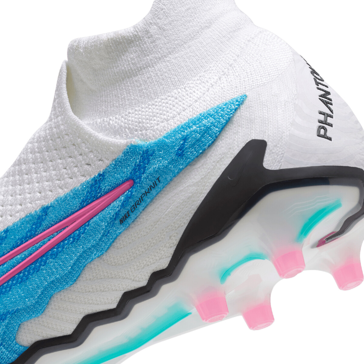 NIKE GRIPKNIT PHANTOM GX ELITE DYNAMIC FIT AG-PRO ARTIFICIAL-GRASS