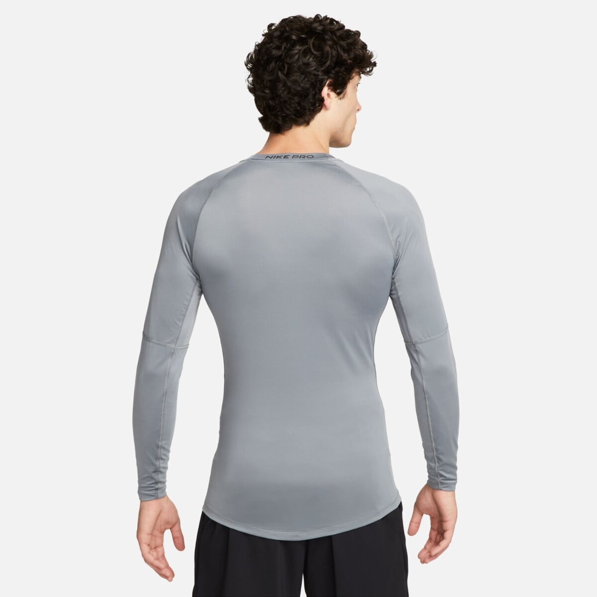 NIKE PRO DRI-FIT TIGHT LONG-SLEEVE FITNESS TOP | Baselayer | Sportland