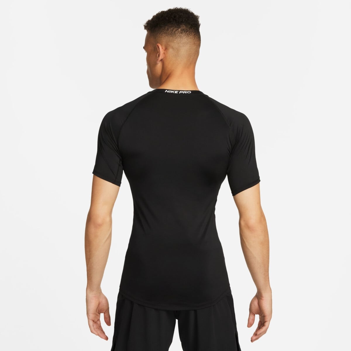 Basketball Nike Pro DRI-FIT スポーツブラ XXL NIKE PRO DRI-FIT TIGHT SHORT-SLEEVE FITNESS TOP | Baselayer