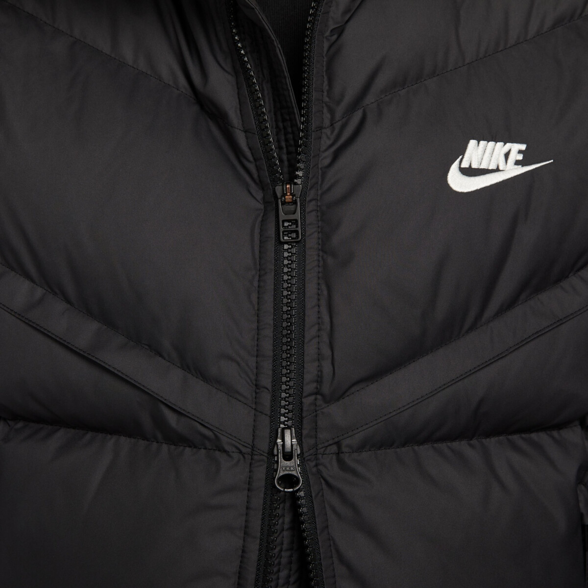 NIKE STORM-FIT WINDRUNNER INSULATED VEST | Jackets and Parkas