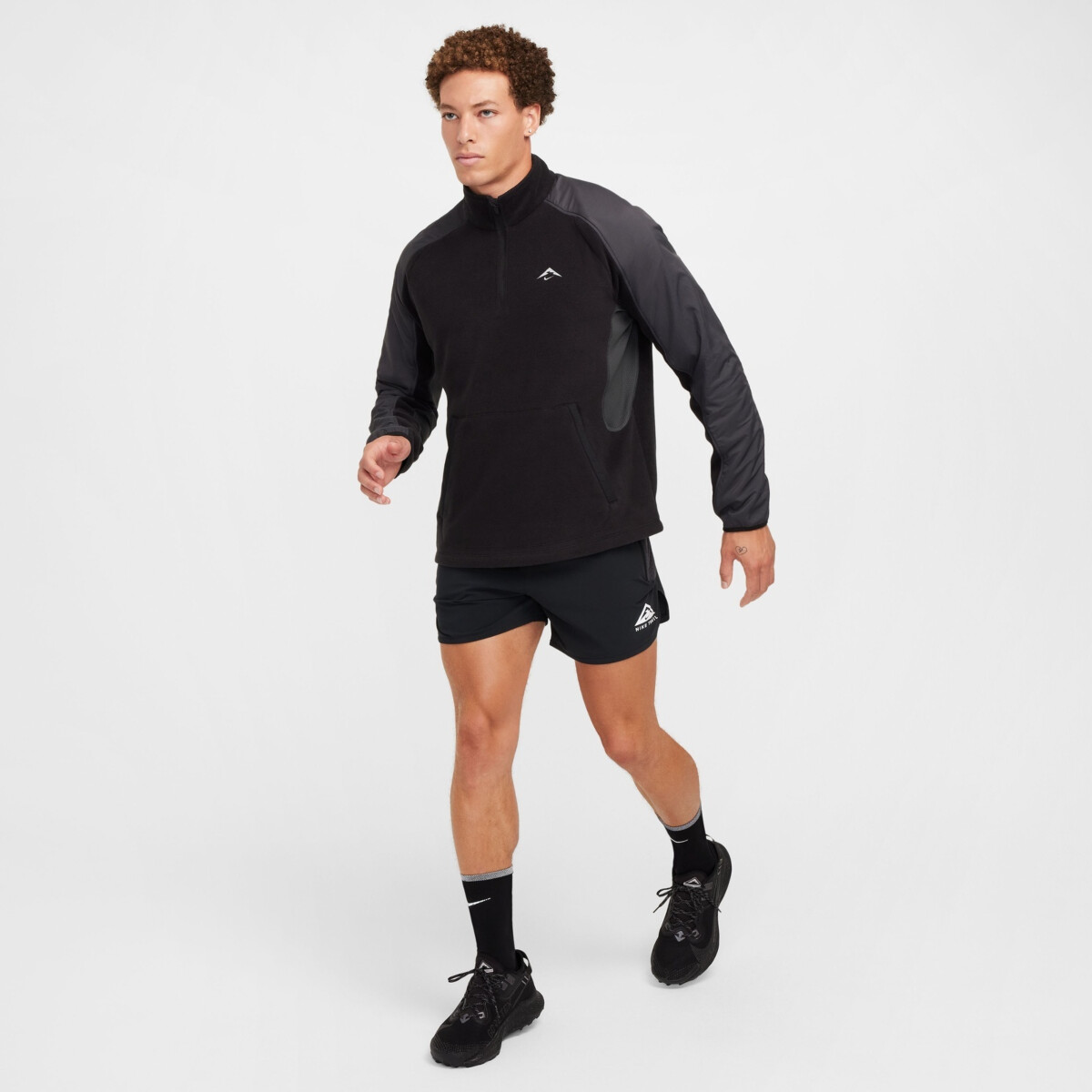 Nike TRAIL POLARTEC 1/4 ZIP FLC ランニングトップ NIKE TRAIL POLARTEC® MEN'S 1/4-ZIP FLEECE RUNNING TOP | Tops and