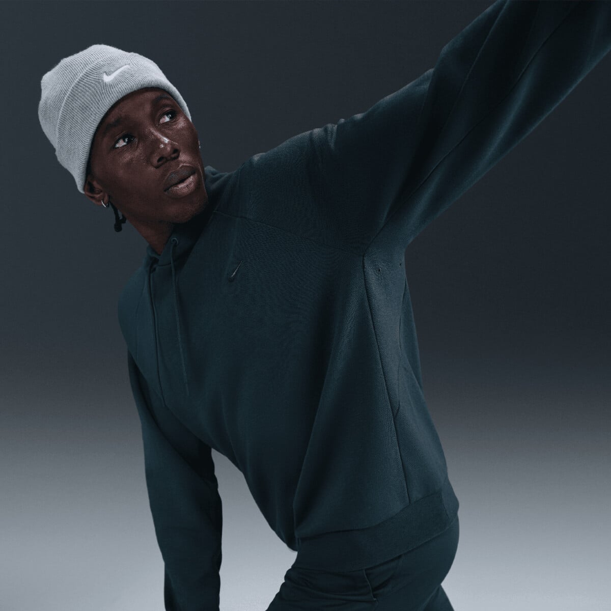 NIKE PRIMARY FLEECE DRI-FIT UV PULLOVER | Hoodies and Sweatshirts