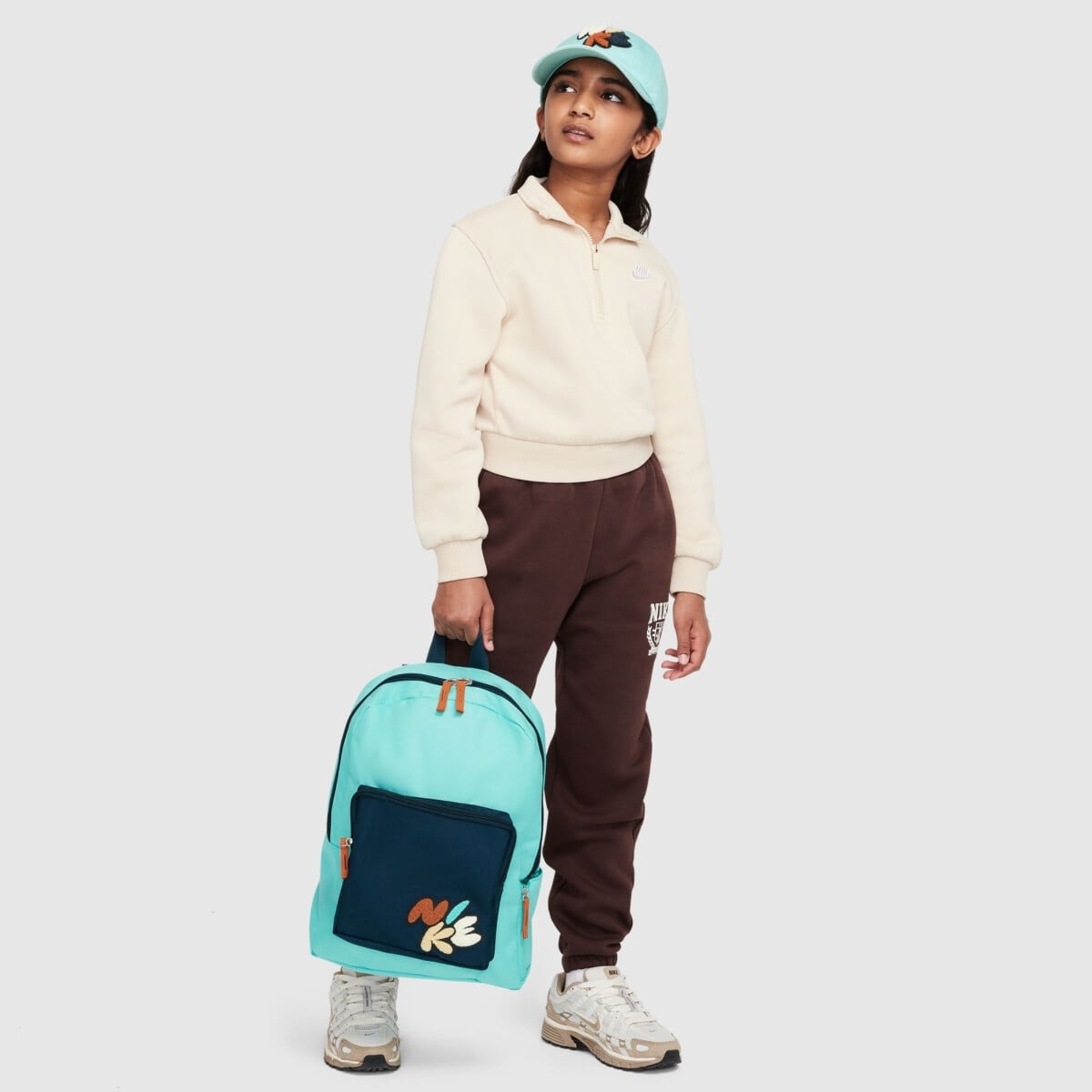 kyrie irving backpack nike Rucksack Backpack, Black/White, One size: Buy Online at Best Price in UAE Coach backpack billie For Mesh front and side Colour:Black & Vapor Green & Silver 6OCT24