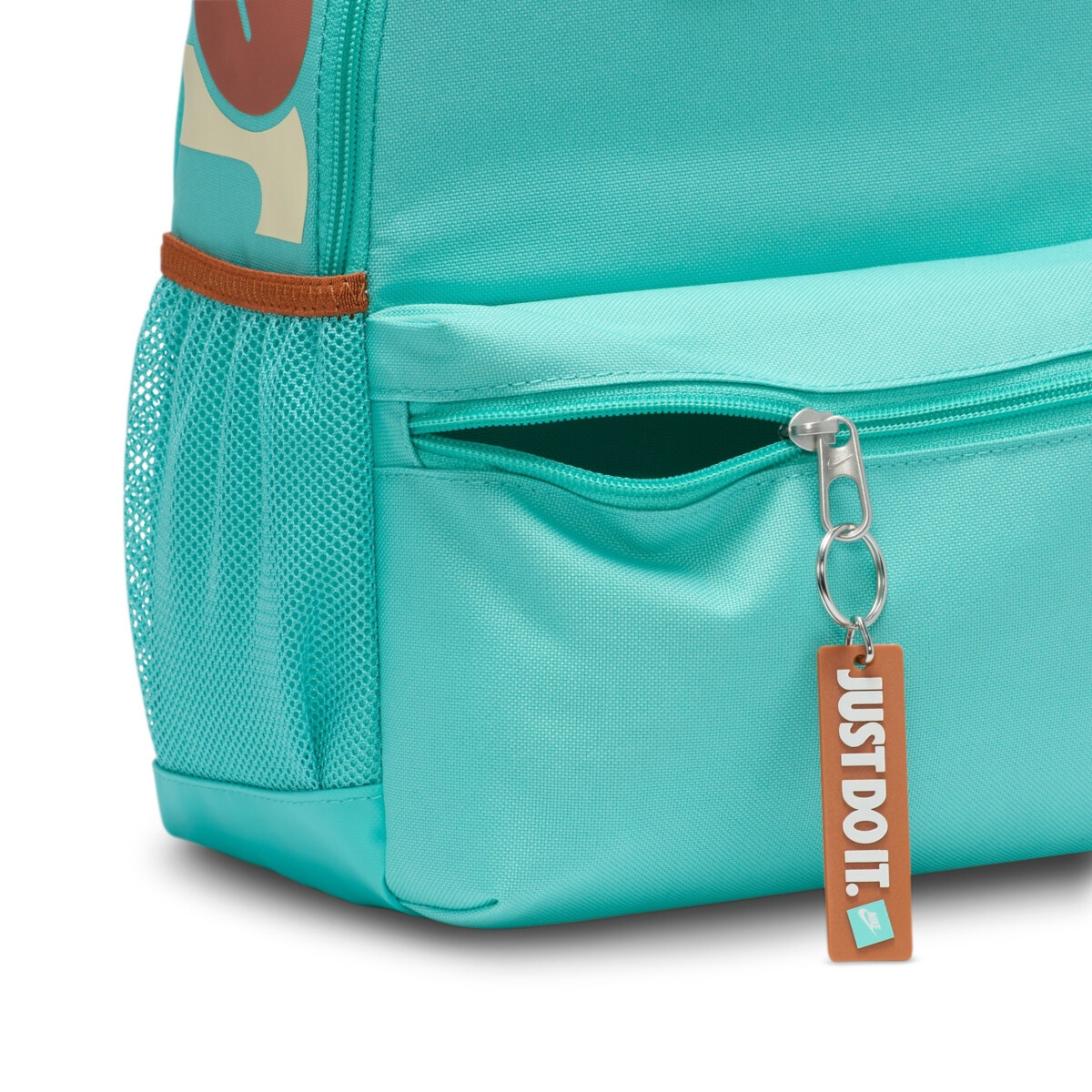 nike brasilia 6 mesh backpack teal Kids' (18L) Your sporty youngster will have their items organised in no time with the Nike Youth Brasilia Backpack Nike Brasilia Backpack-Blue