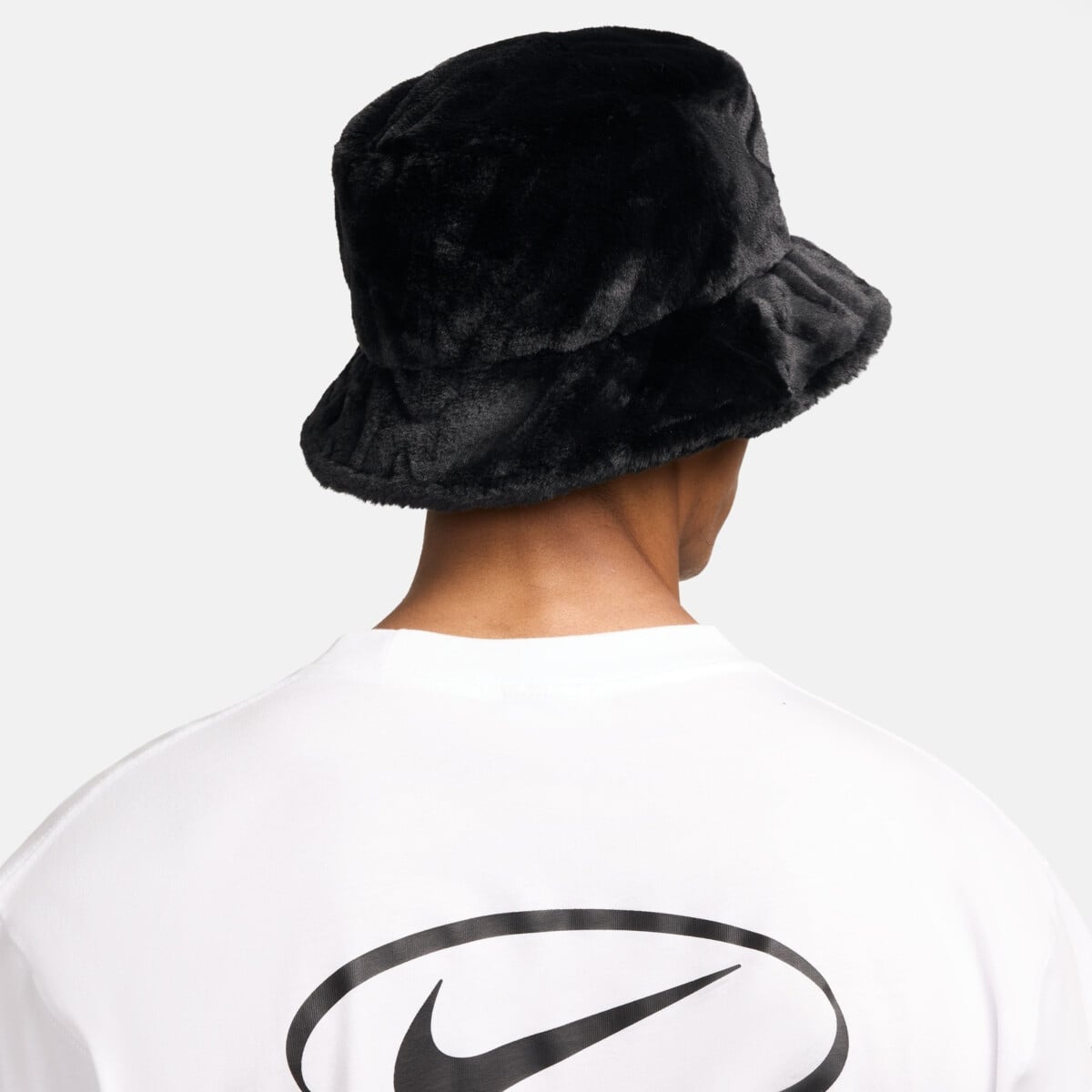 Nike Black Apex Faux Fur Bucket Hat Unisex Size Large Casual Hat Sportswear NEW Nike Apex Faux Fur Bucket Hat Unisex Casual Hat Sportswear  main image 3
