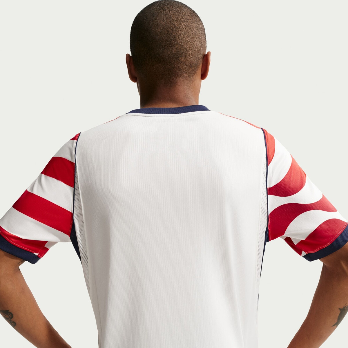 NIKE USMNT 2026 STADIUM HOME DRI-FIT FOOTBALL REPLICA JERSEY