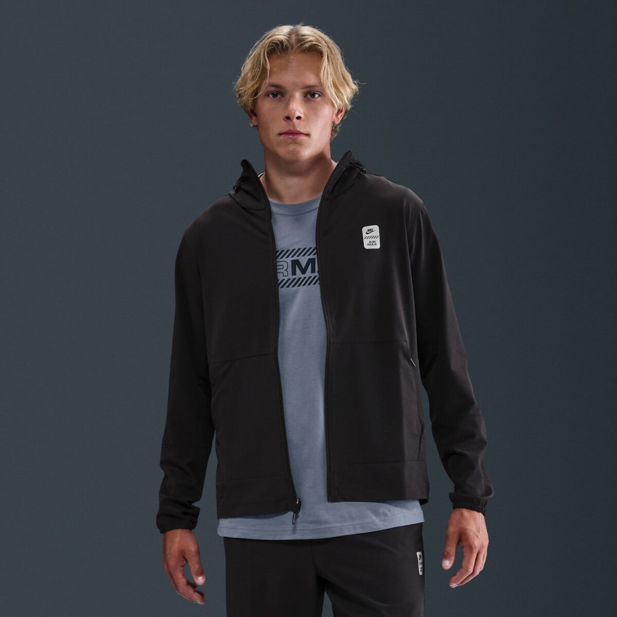 NIKE AIR MAX WOVEN | Jackets and Parkas | Buy online - Sportland