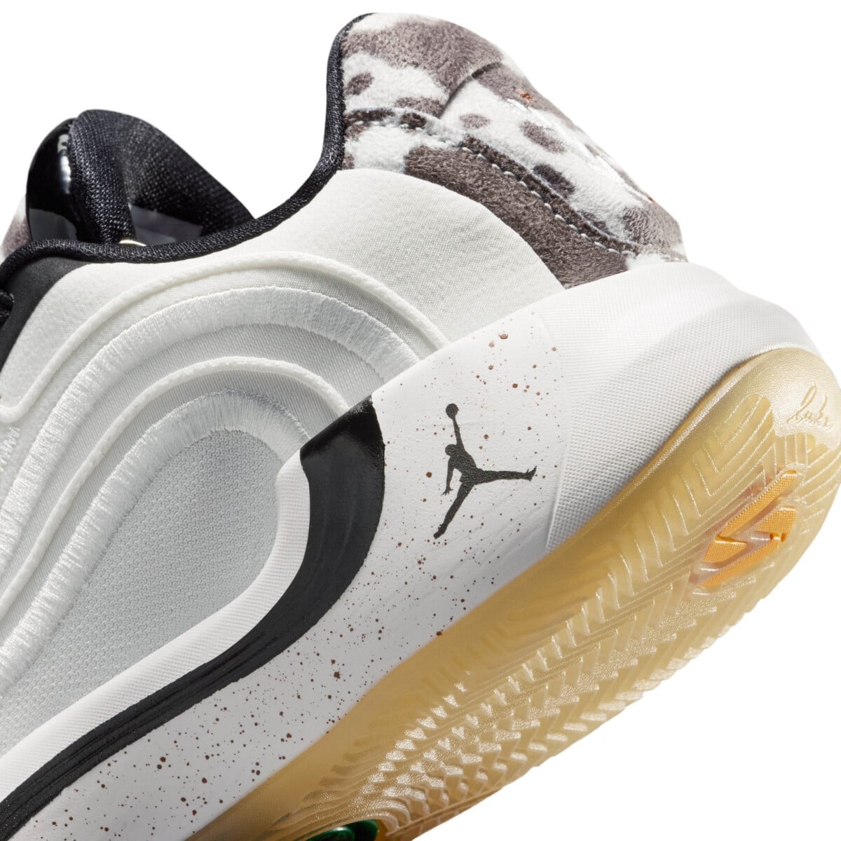 JORDAN LUKA 4 