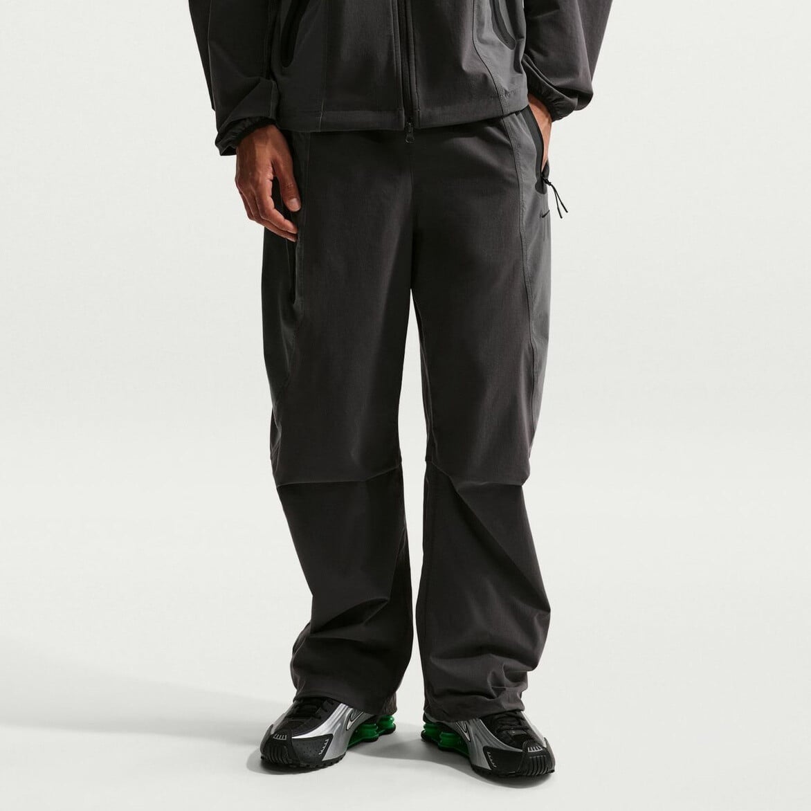【soduk】color pallete trousers ニットパンツ NIKE TECH DRI-FIT WOVEN COLOR-BLOCK PANTS | Pants | Sportland