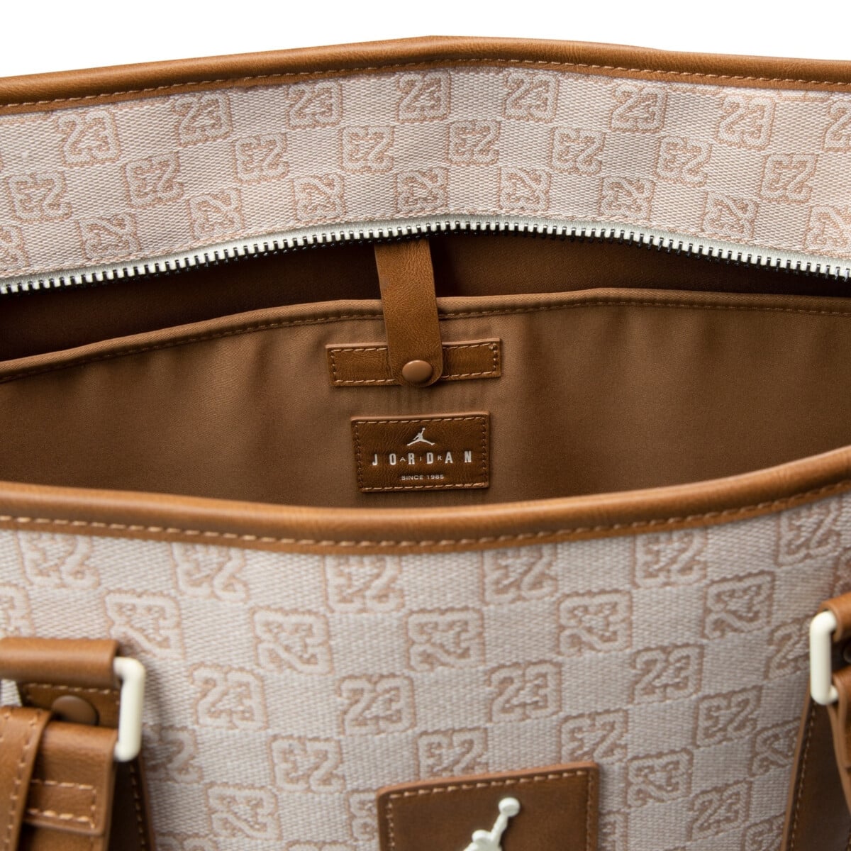 JORDAN MONOGRAM TOTE BAG - 32L | Travel and Sports Bags | Sportland