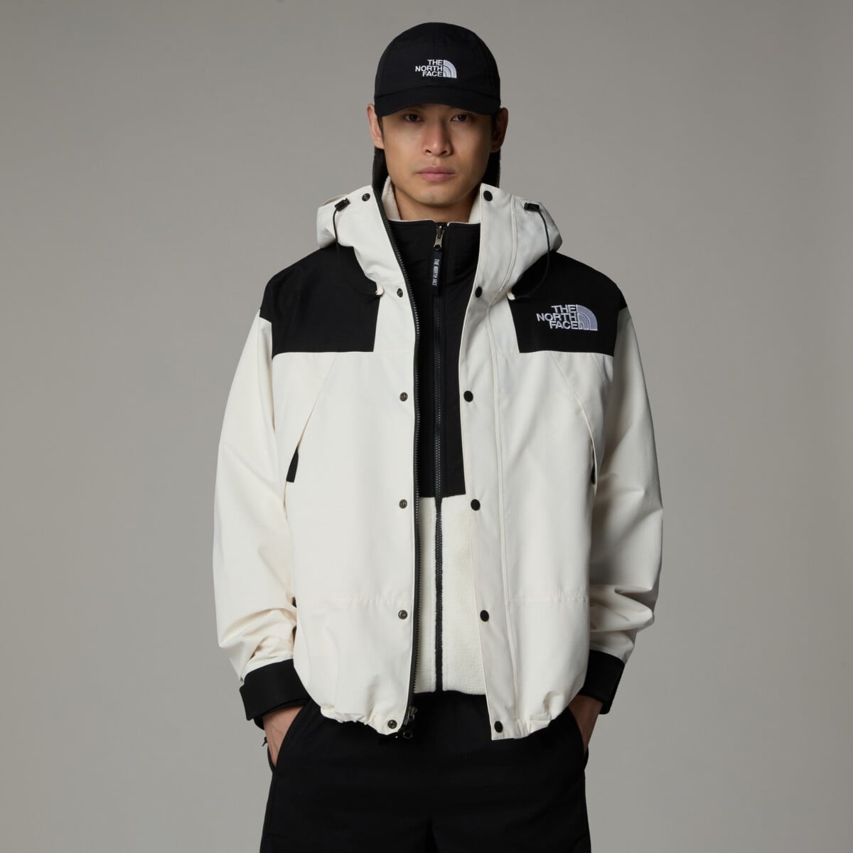 THE NORTH FACE MEN'S DRYVENT™ MONO MOUNTAIN JACKET | Jackets and