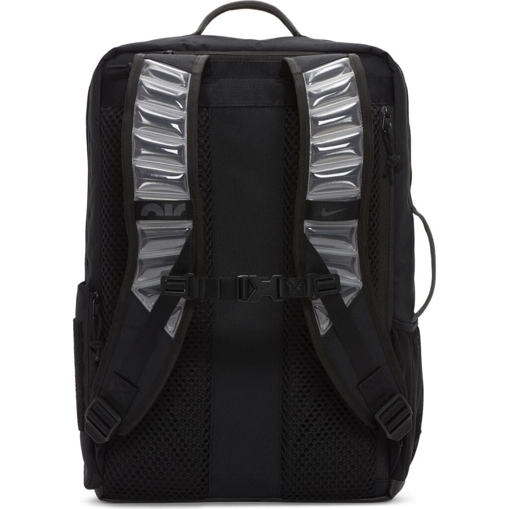 NIKE UTILITY ELITE TRAINING BACKPACK - 32L | Backpacks | Sportland