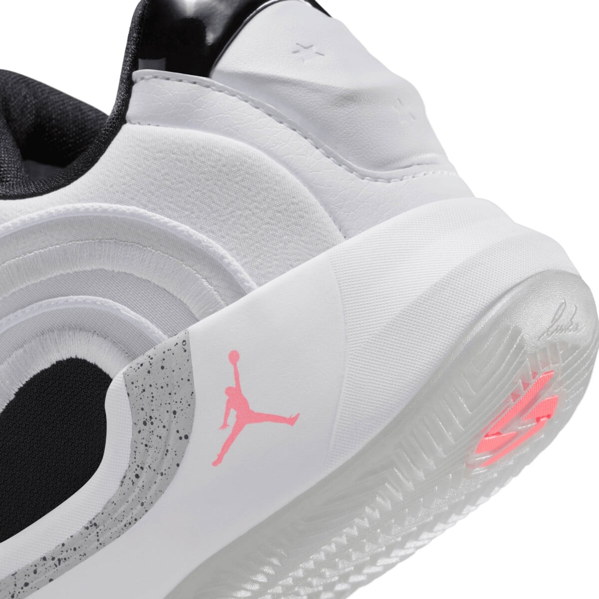 JORDAN LUKA 4 