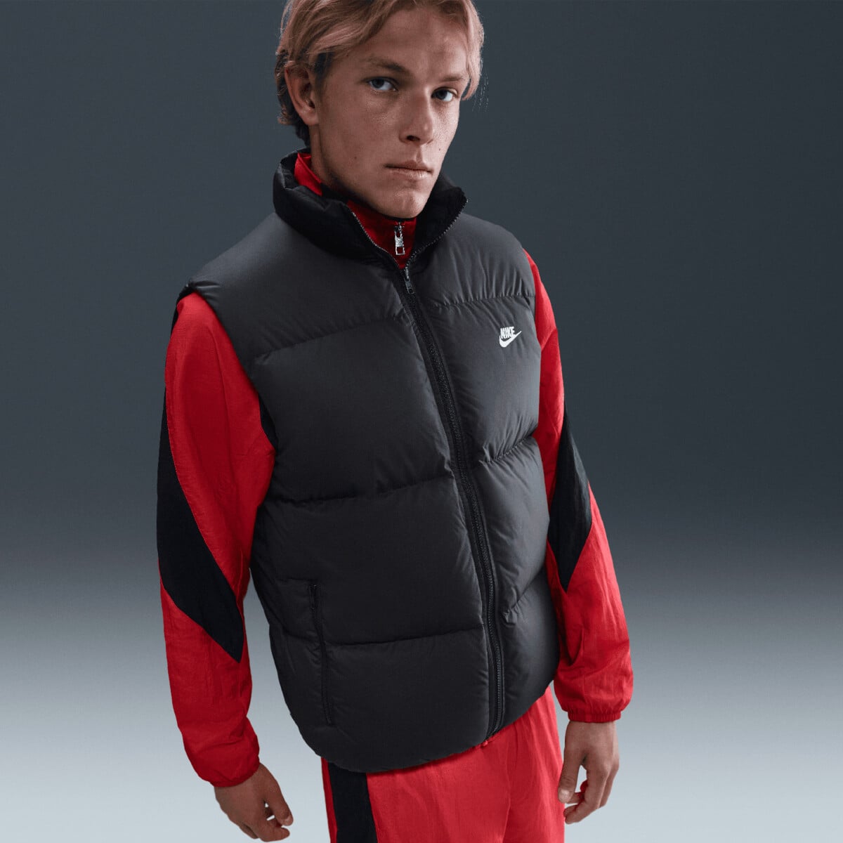 NIKE SPORTSWEAR CLUB THERMA-FIT DOWN PUFFER VEST | Jackets and