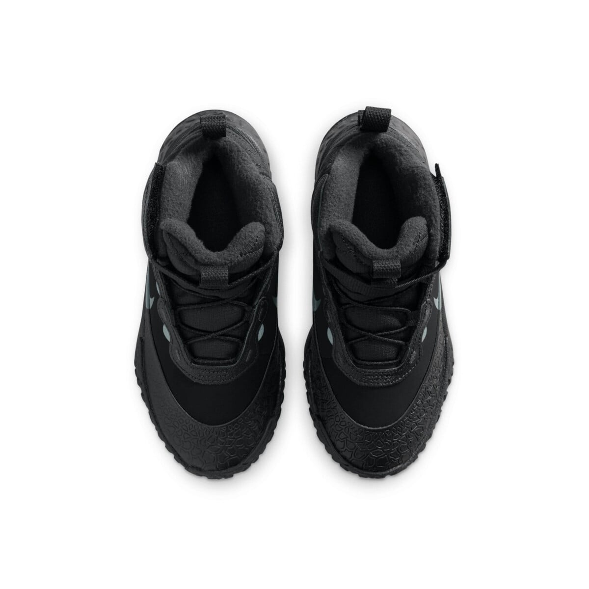 NIKE TERRASCOUT SHOES WITH REFLECTIVE ACCENTS | Boots | Sportland