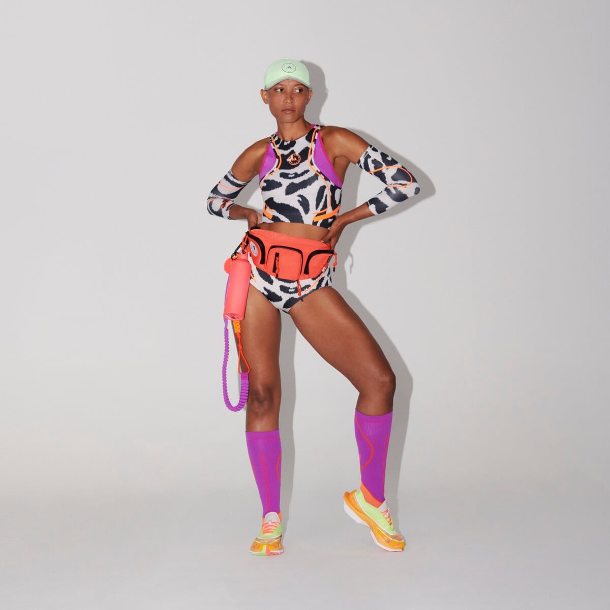 ADIDAS BY STELLA MCCARTNEY WOMEN'S TRUEPACE RUNNING BRIEF PRINTED