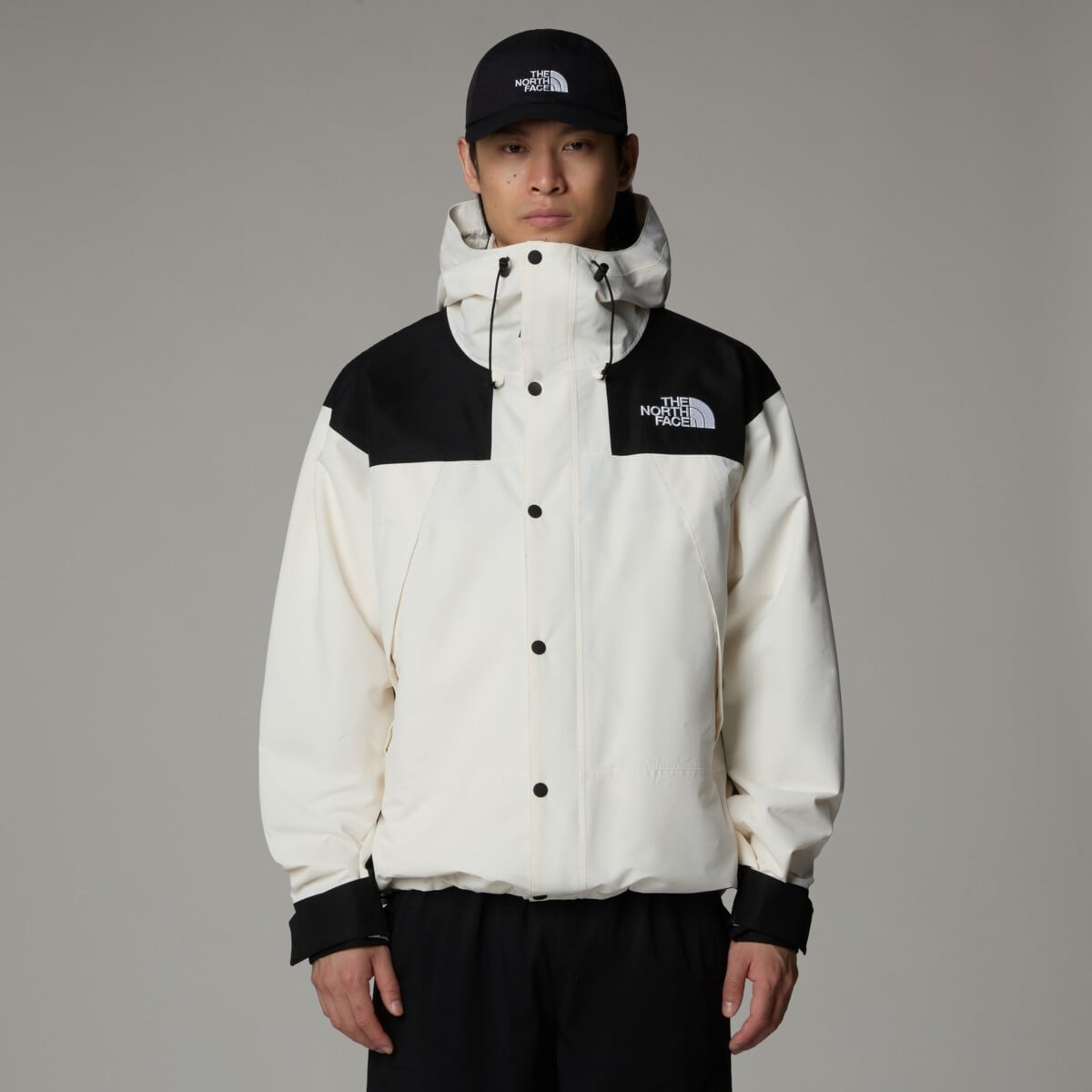 THE NORTH FACE MEN'S DRYVENT™ MONO MOUNTAIN JACKET | Jackets and