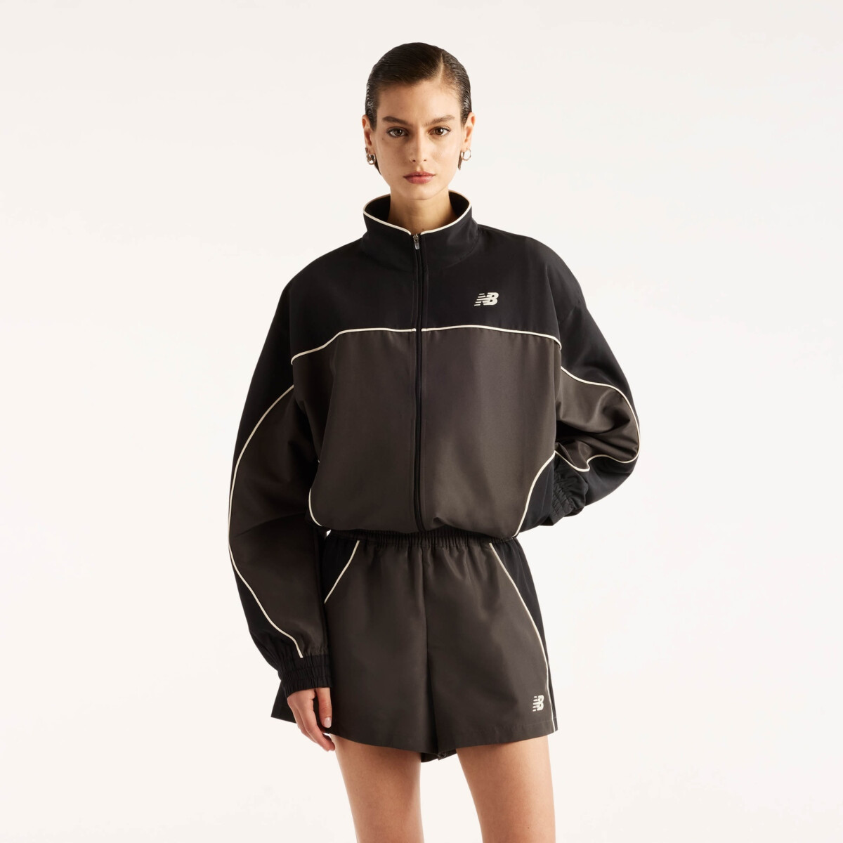 NEW BALANCE TRACKSIDE WOVEN JACKET | Hoodies and Sweatshirts