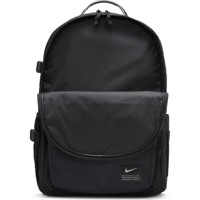 nike backpacks with lots of pockets