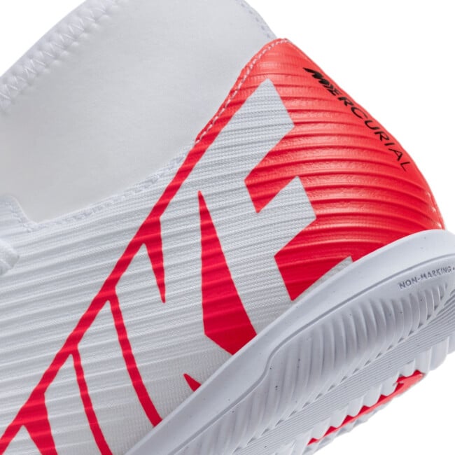 indoor soccer shoes size 9