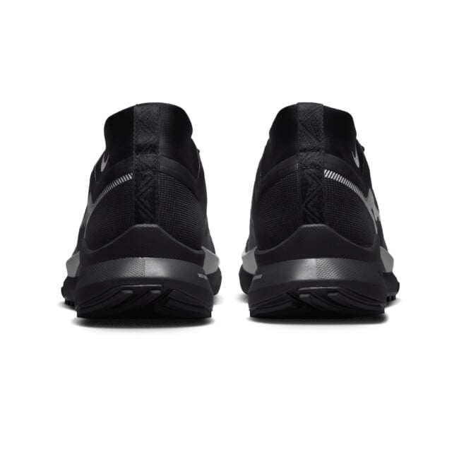 nike pegasus 36 triple black