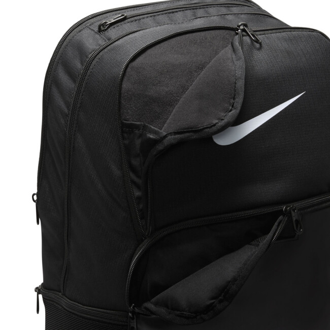 nike brasilia 30l backpack