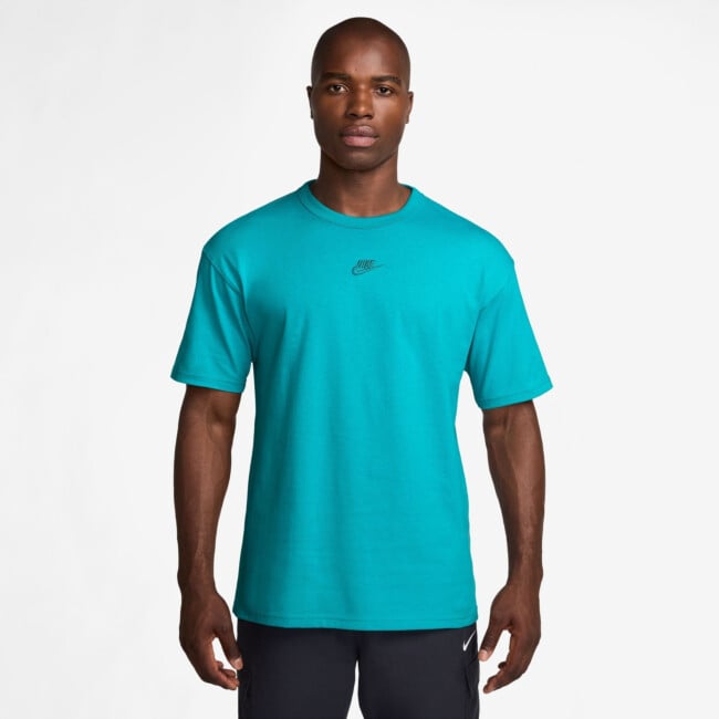 nike sportswear shirts