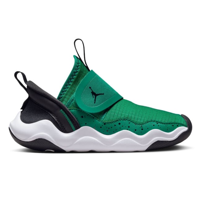 green 23 jordans