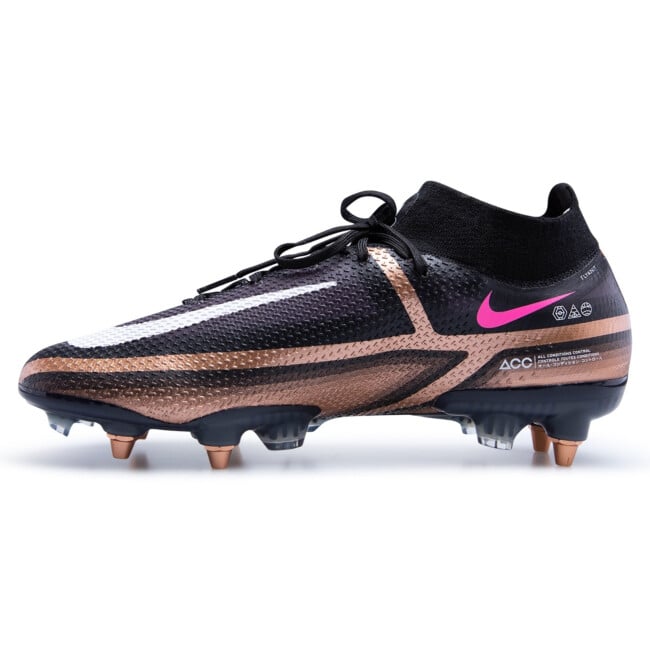 nike phantom soccer shoes