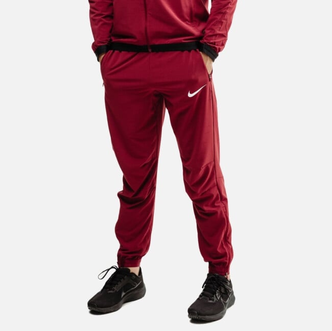 nike team woven joggers