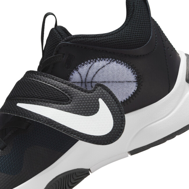 NIKE TEAM HUSTLE D 11 | Basketball Trainers | Buy online - Sportland