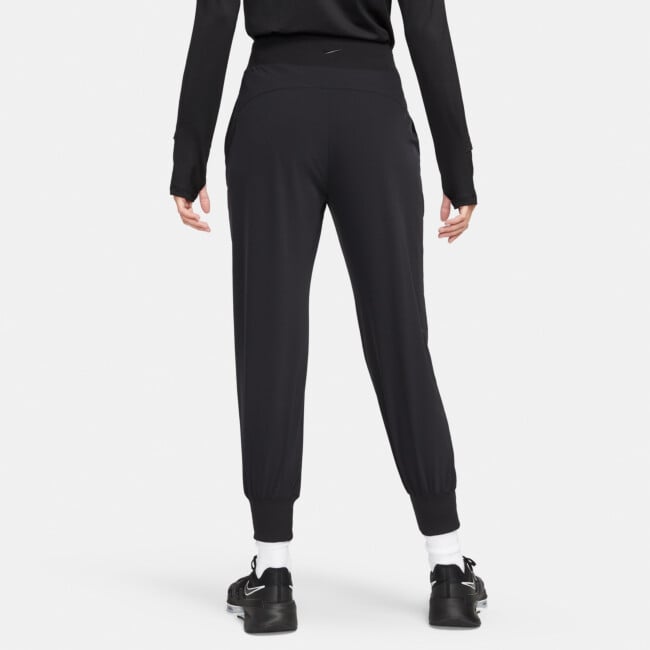 nike standard fit womens joggers