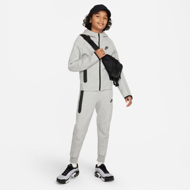 NIKE SPORTSWEAR TECH FLEECE BOYS' FULL-ZIP HOODIE | Hoodies and