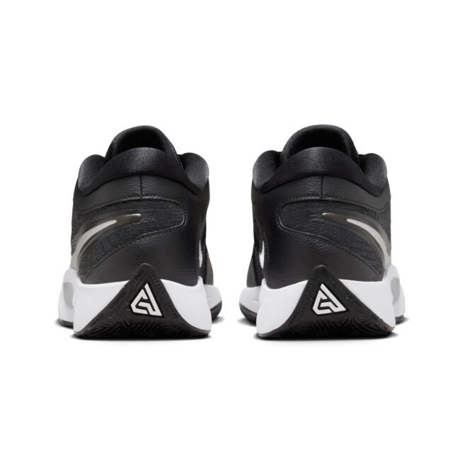 【NIKE】GIANNIS FREAK 6 The Giannis Freak 6 is the Latest Signature Shoe From Super Hooper