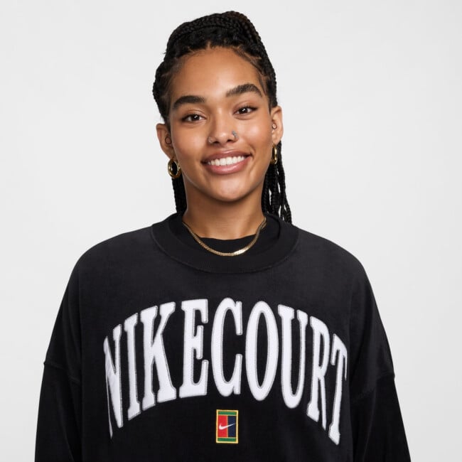 women's nike heritage sweatshirt
