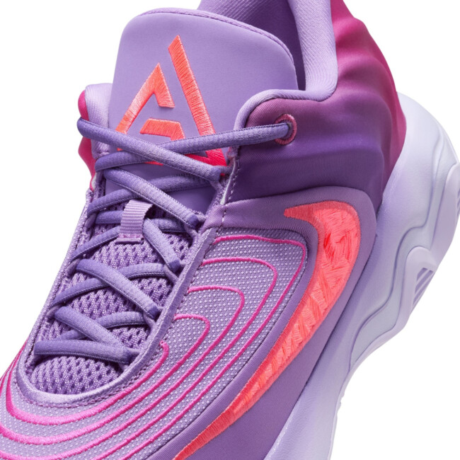 バスケ用バッグ GIANNIS IMMORTALITY Nike Giannis Immortality 4 lack Raspberry/Aster Pink-Hot