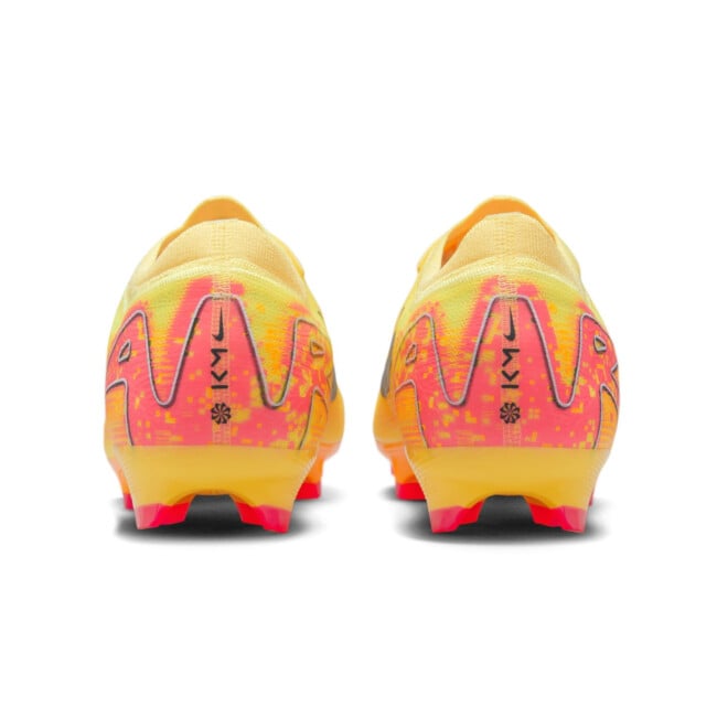 peach nike football boots