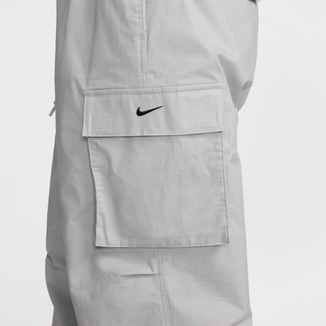 ★★Nike★★ Sportswear Mid Rise Cargo Pants W Light Smoke G Nike Sportswear Women's Mid-Rise Cargo Trousers. Nike ID