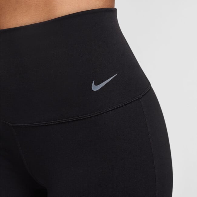 nike dri fit one legend pant
