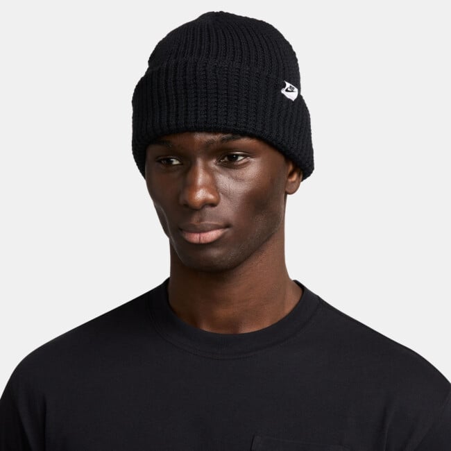 NIKE PEAK WAFFLE KNIT BEANIE | Caps and Hats | Sportland