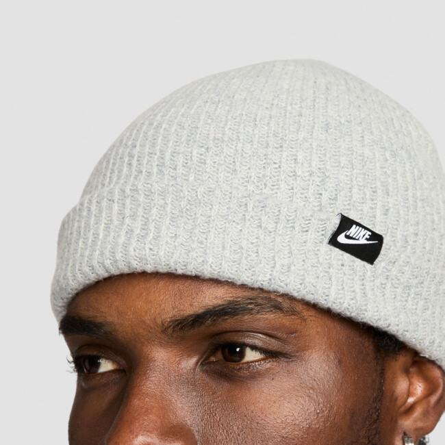 NIKE TERRA FUTURA 365 SHORT-CUFF BEANIE | Caps and Hats | Sportland