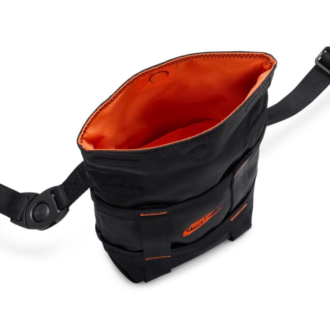 バッグ・カバンその他 Nike Sportswear Cargo Crossbody Bag 3L HF8106-010 Nike Cargo Crossbody Bag (3L) men Messenger & Crossbody