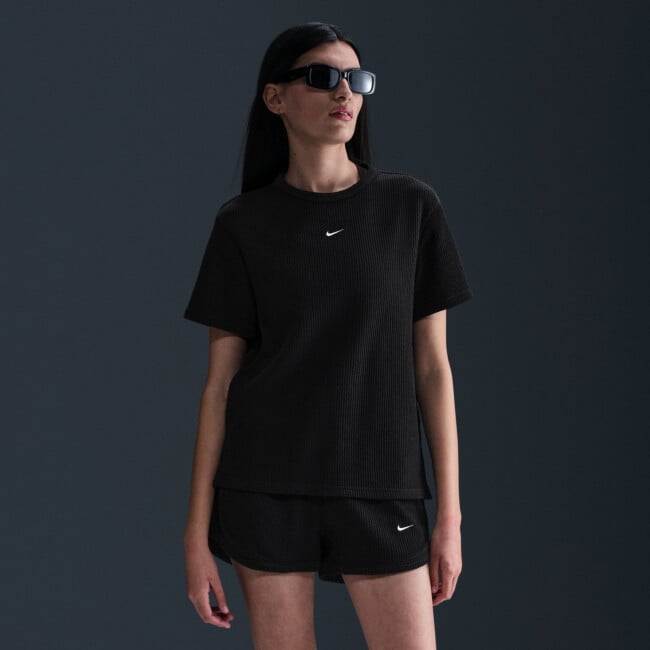 ★ Nike★ Sportswear Chill Waffle Loose Short Sleeve Top W NIKE SPORTSWEAR CHILL WAFFLE WOMEN'S LOOSE SHORT-SLEEVE TOP