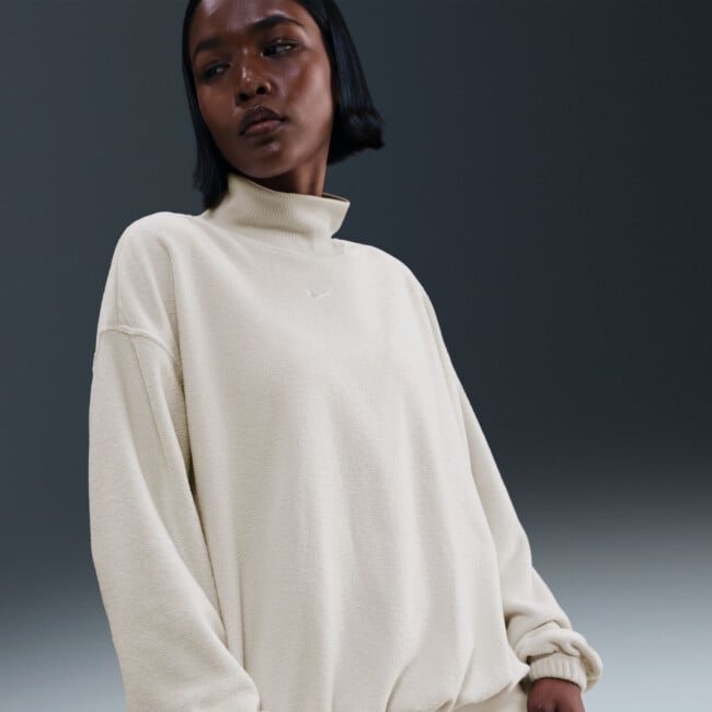 NIKE SPORTSWEAR PHOENIX PLUSH COZY FLEECE OVERSIZED MOCK-NECK
