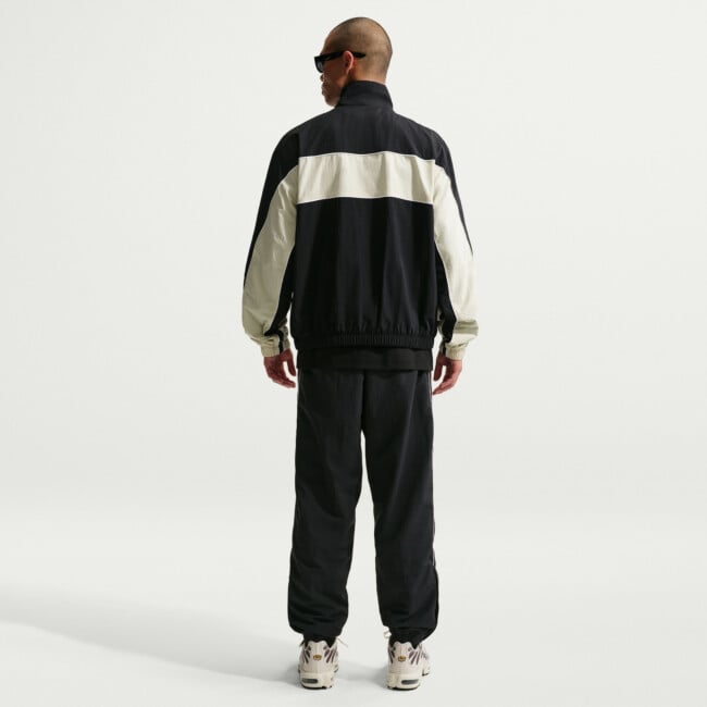 NIKE ナイロンジャケット NIKE SPORTSWEAR CLUB LIGHTWEIGHT FULL-ZIP JACKET | Jackets and