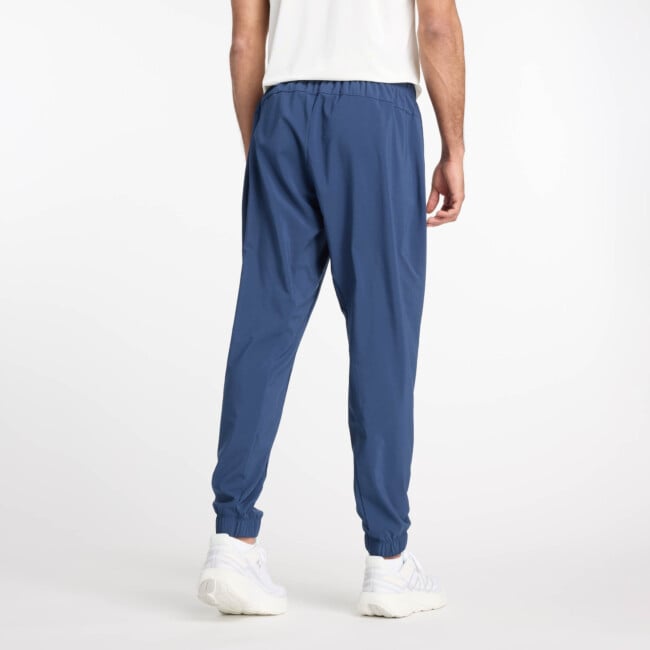 NEW BALANCE MEN'S SPORT ESSENTIALS WOVEN JOGGERS | Pants | Sportland